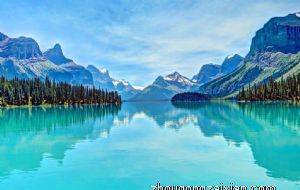 卧室中窗的风水