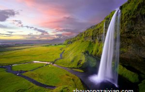 阳台用玻璃窗封了风水好不好