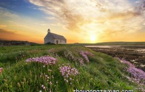 红色的吊灯会让我们的心情变好吗