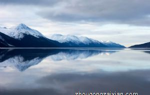 结婚照挂在客厅风水好吗 宜挂在西北方位