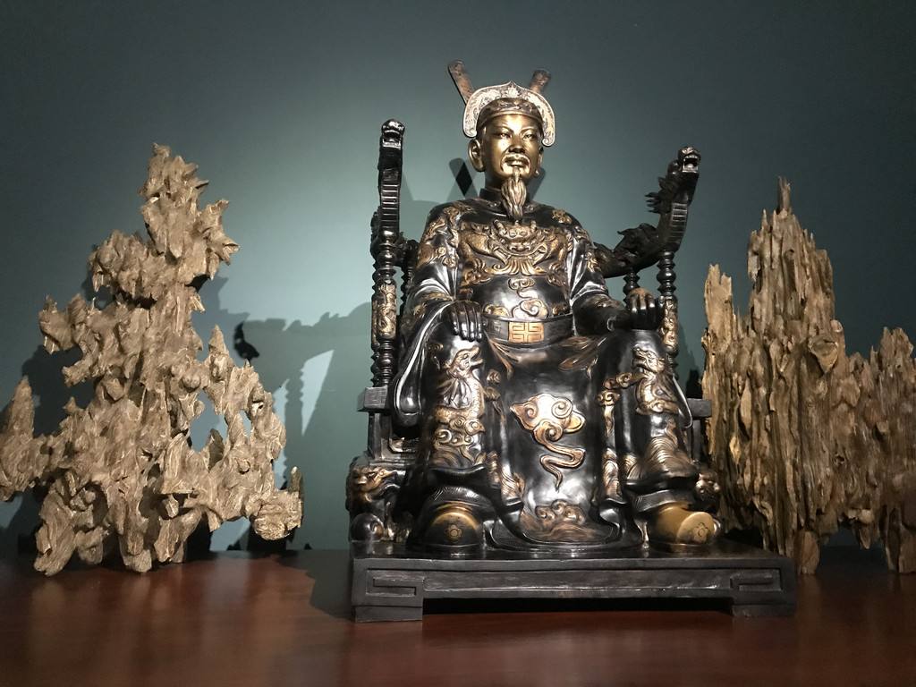 客厅的财位在什么位置？有什么忌讳吗