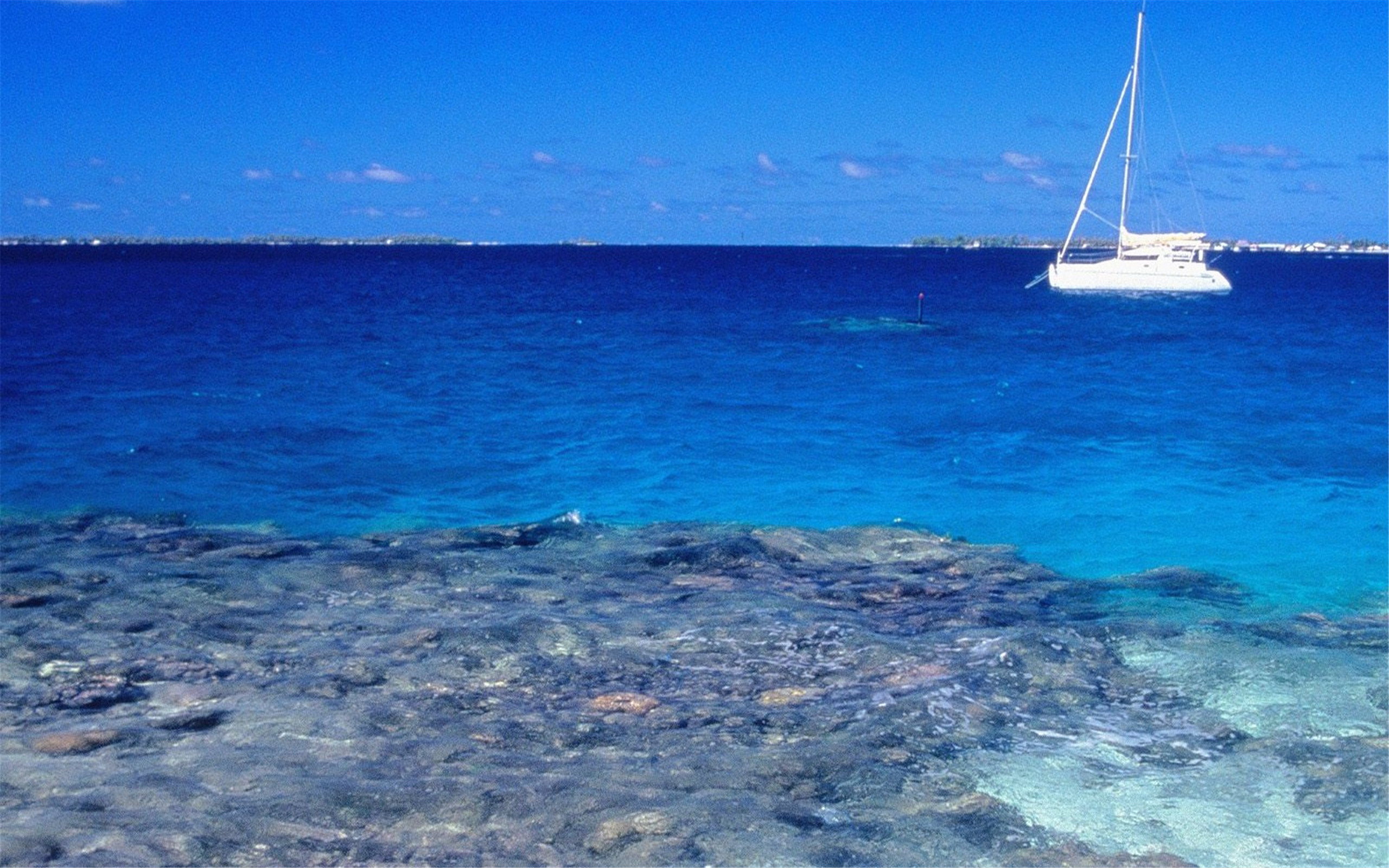 床头靠墙有间隙会有影响吗