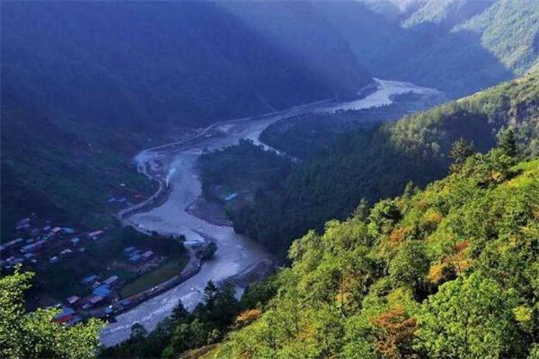 公司风水布局 环境光线好宜招财