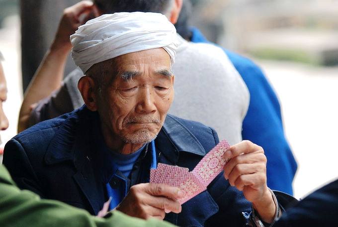 老年人梦见死去的父亲是什么意思