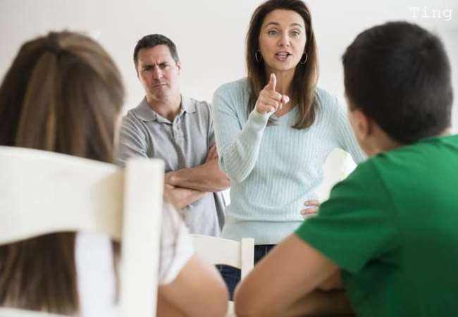 梦见与朋友一起受到责骂是什么意思