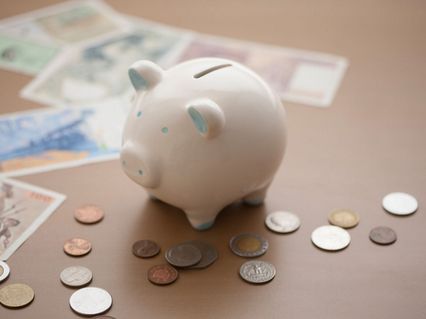 梦见叔父母给你零用钱是什么意思