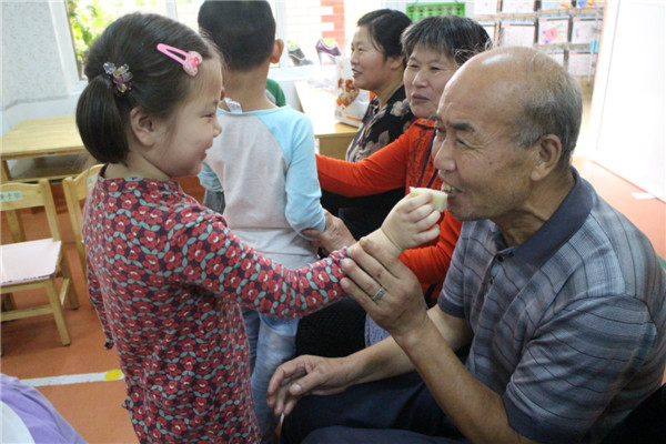 梦见爷爷奶奶躺在病床上是什么意思