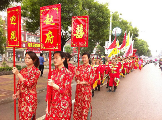 女人梦见参加迎亲队伍是什么意思