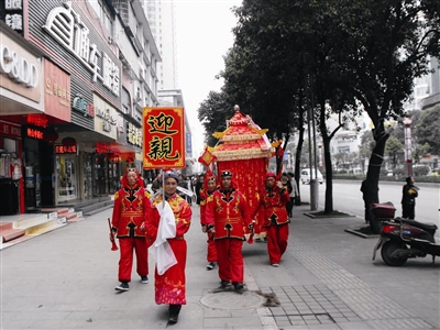 已婚男人梦见参加迎亲队伍是什么意思