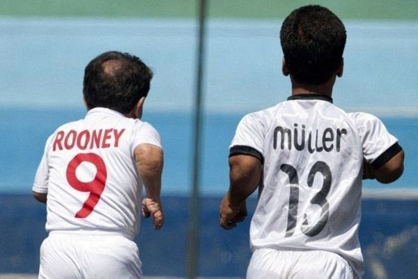 梦见一位老伯伯变成小孩子是什么意思