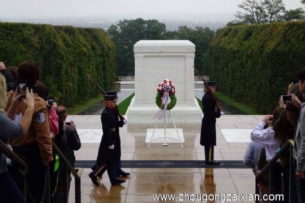 做梦梦到去祖先坟墓是什么意思