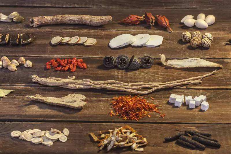 梦见挖药材是什么意思