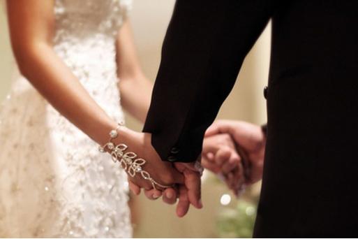 梦见侄子结婚是什么意思