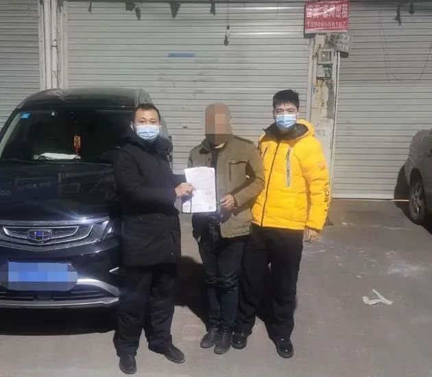 梦见自己被别人抓起来是什么意思