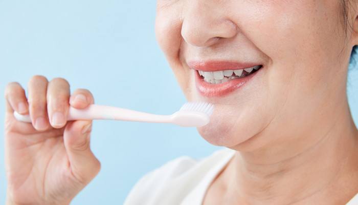 梦见刷牙牙齿掉了是什么意思