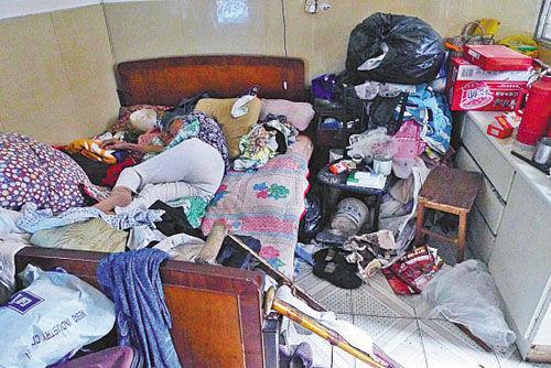 梦见屋里有许多垃圾是什么意思