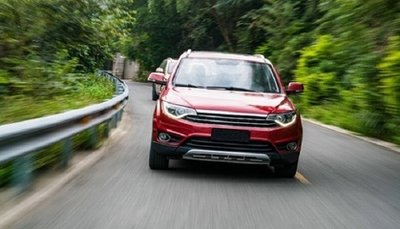 梦见在水里开车是什么意思