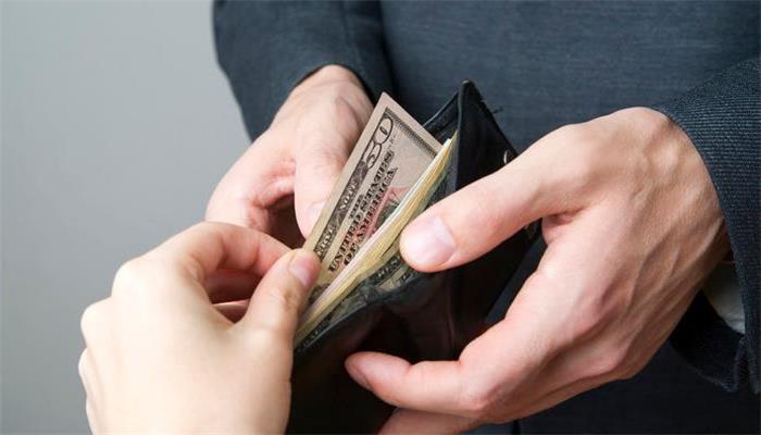 梦见借钱给朋友是什么意思