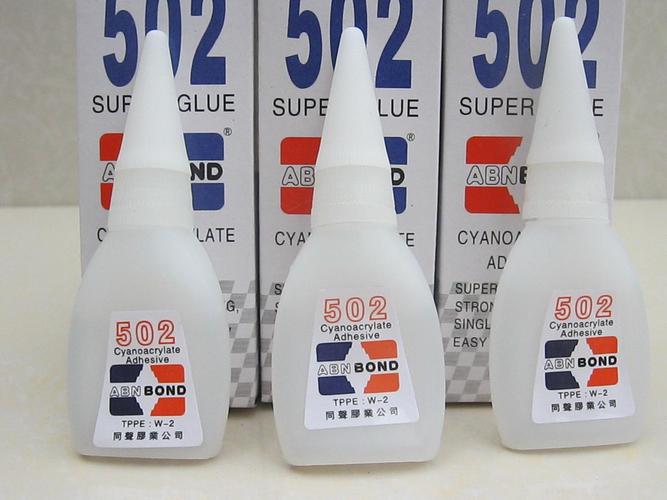 梦见白色象胶是什么意思