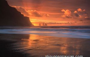 穿衣给人高级感的生肖女