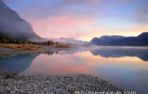 属龙的和属蛇的八字合伙生意怎么样 性格合不合