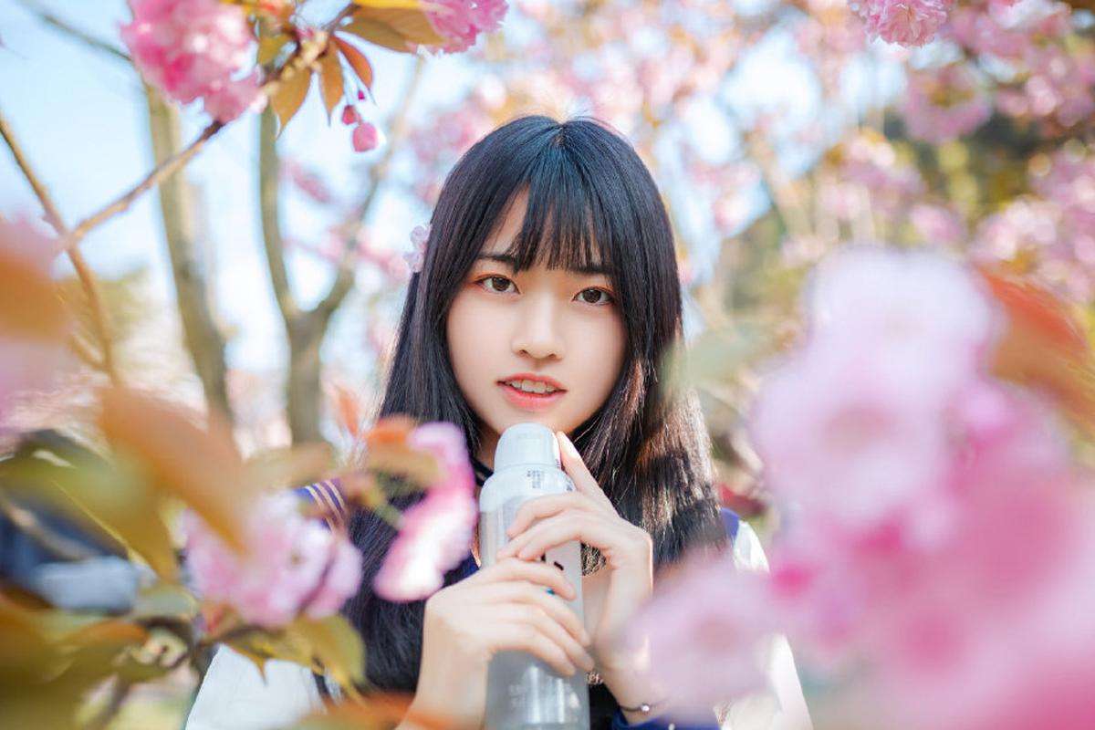 2021年属狗人幸运色